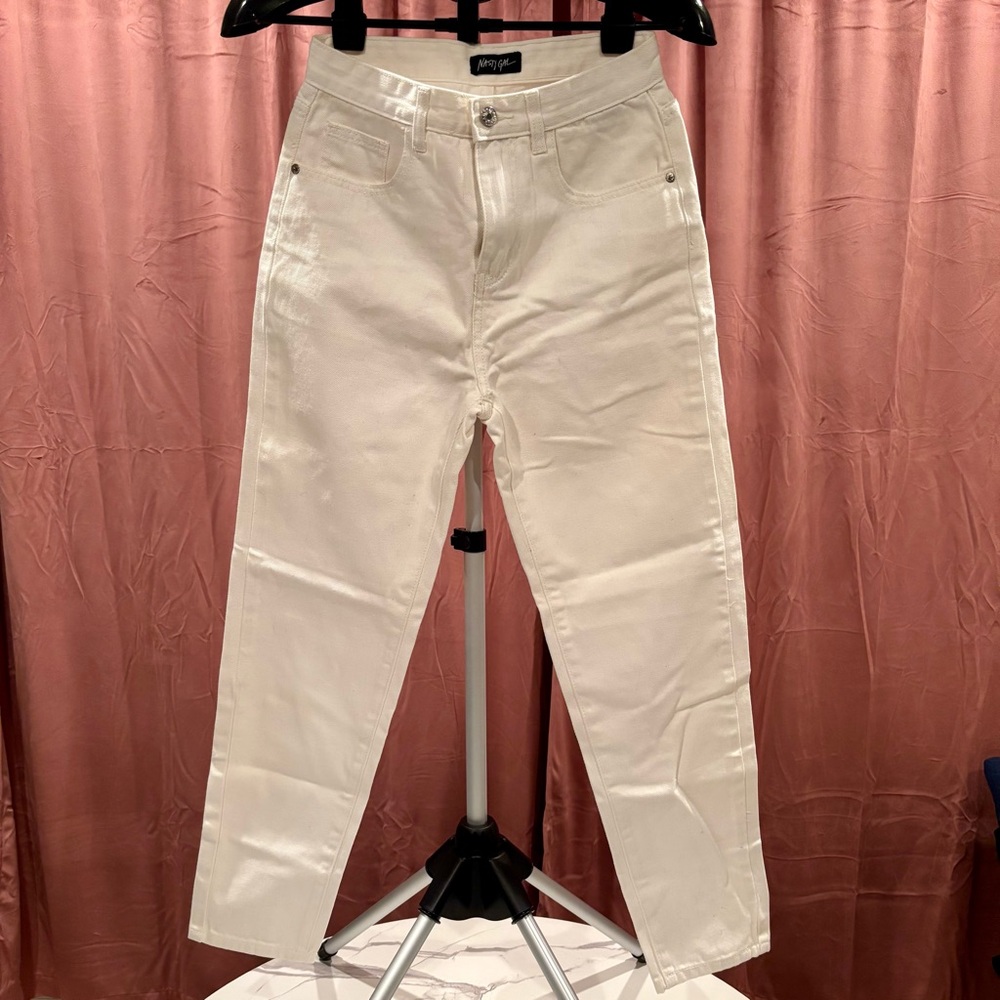 Nasty Gal Debbie High-Waisted Jeans